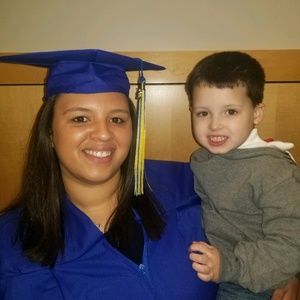 Meet your Posher, Crystal